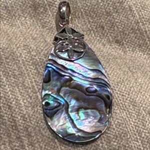 925 Sterling Silver Flower Design Pendant Abalone NWTS